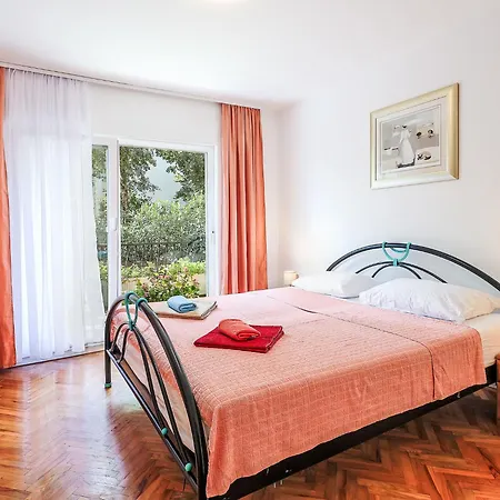 Apartmán Pintar-1 By Interhome *