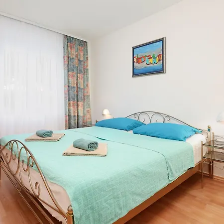 Pintar-1 By Interhome Lägenhet Jadranovo