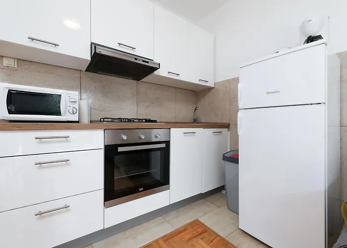 Appartement Pintar-1 By Interhome
